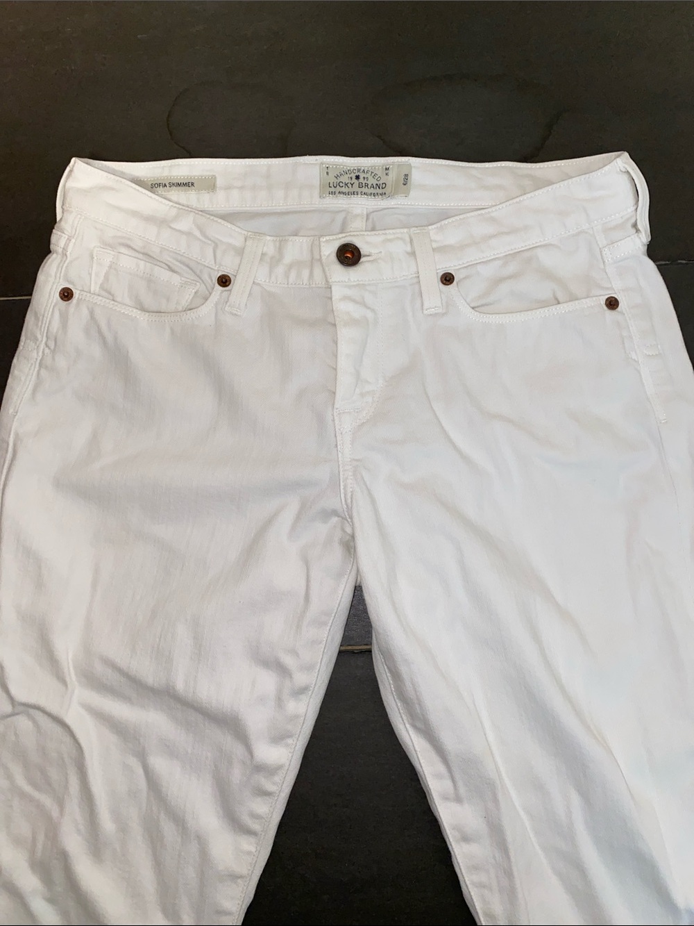Lucky Brand Size 6/28 "Sofia Skimmer" mid-rise curvy fit cropped jeans - Picture 10 of 14